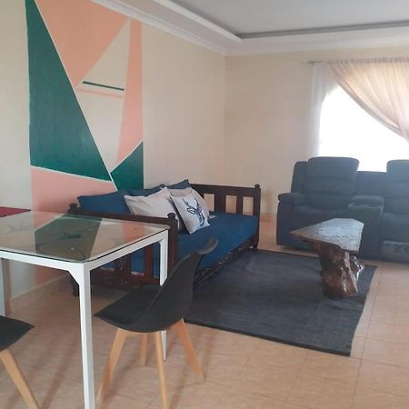 Razy'S Apartment Kakamega Ngoại thất bức ảnh